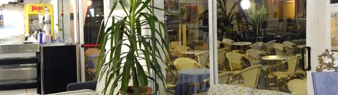Hotel Adria Misano Adriatico Eksteriør bilde